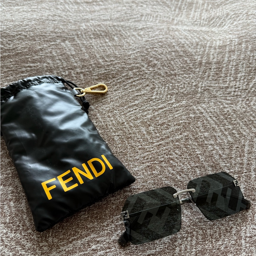 Fendi Black Sunglasses